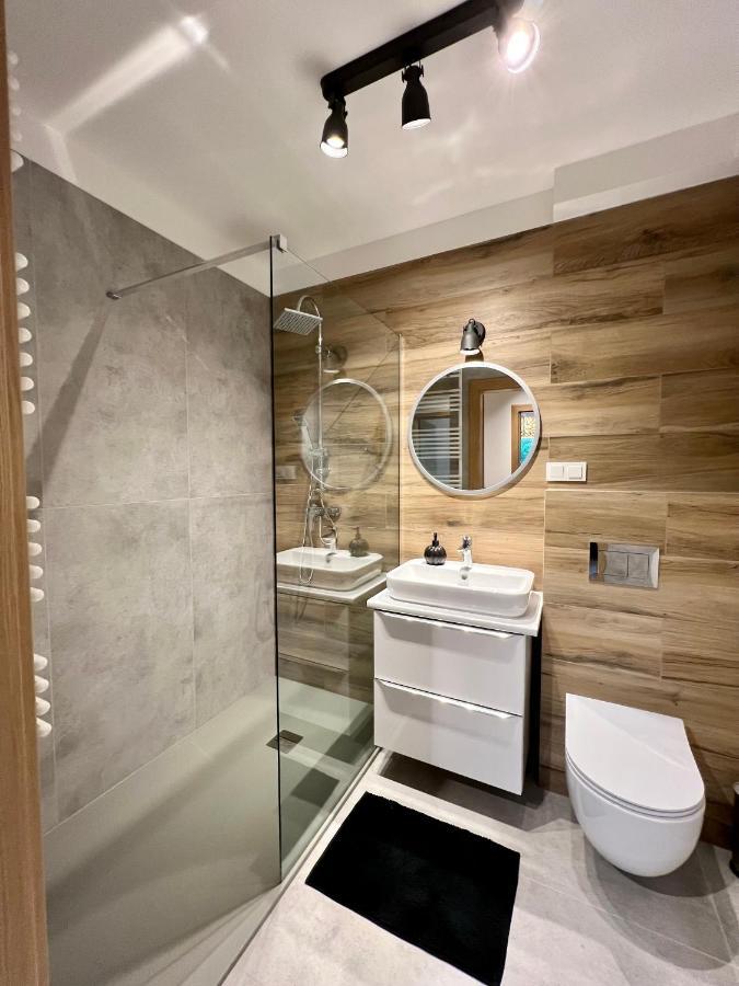 Apartament 32 Rowery, Spacery W Dolinie Baryczy - 5D Apartamenty Milicz Buitenkant foto