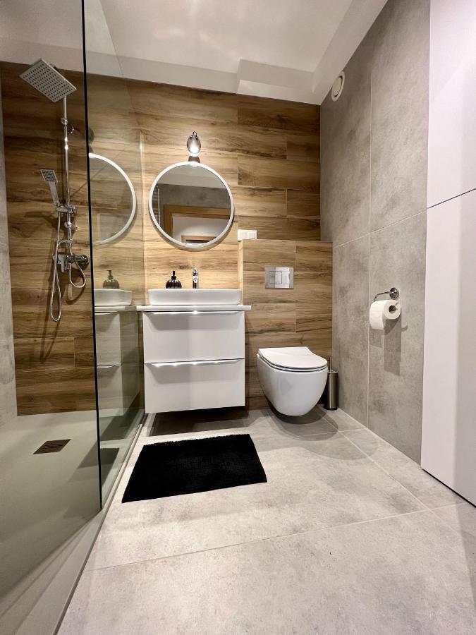 Apartament 32 Rowery, Spacery W Dolinie Baryczy - 5D Apartamenty Milicz Buitenkant foto